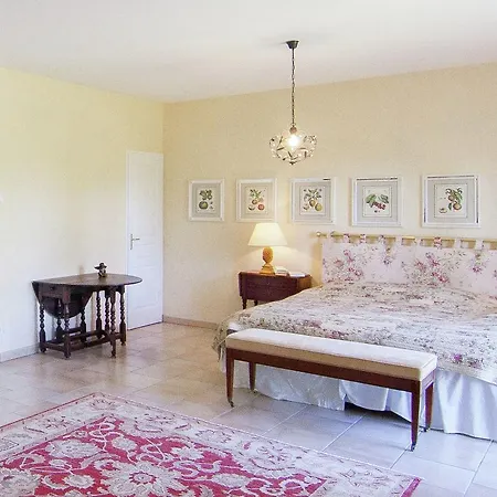 فيلة Spacious Villa With Swimming Pool In Rouzede